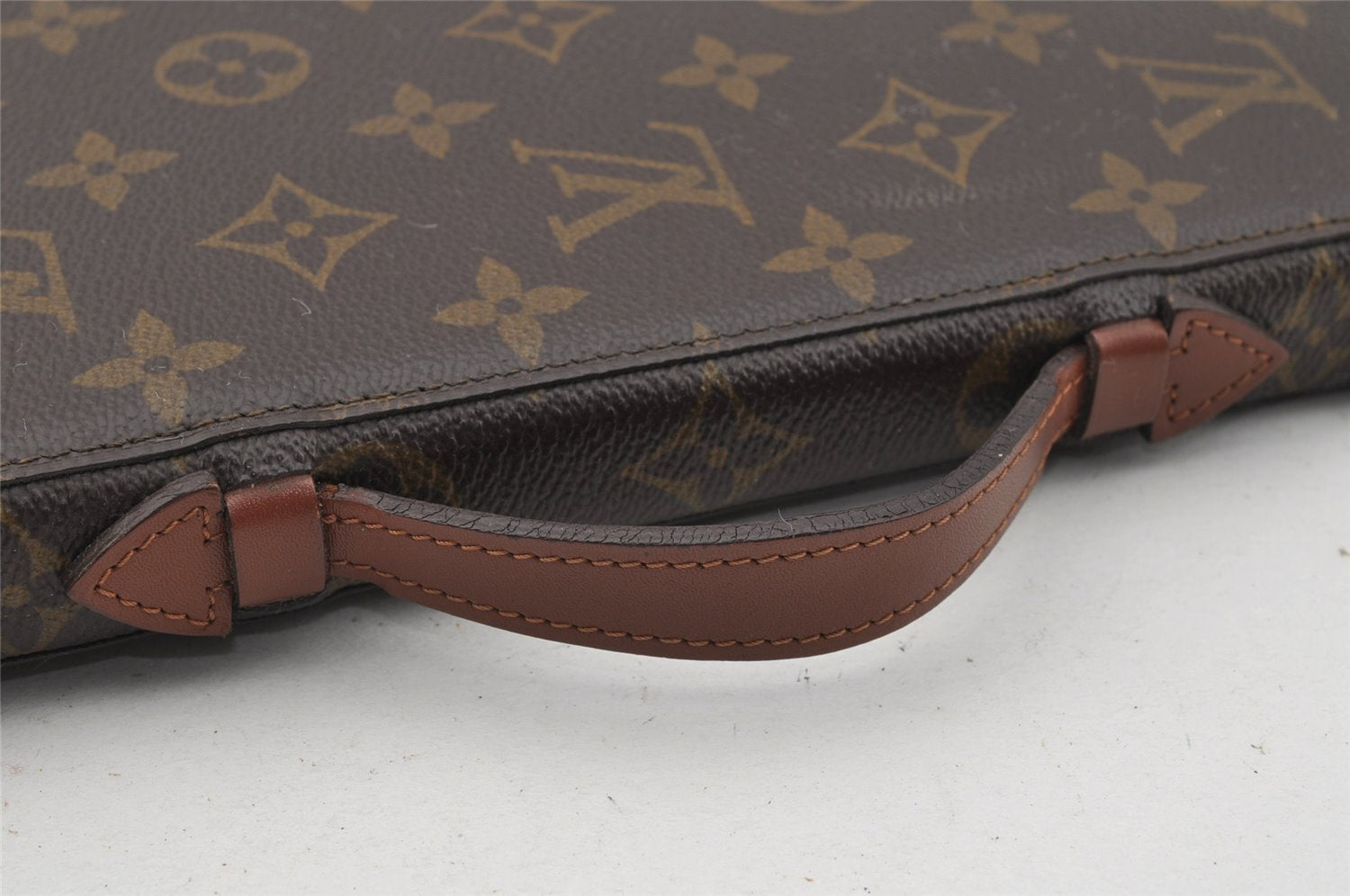 Authentic Louis Vuitton Monogram Poche Escapade Travel Case M60113 LV 7300I