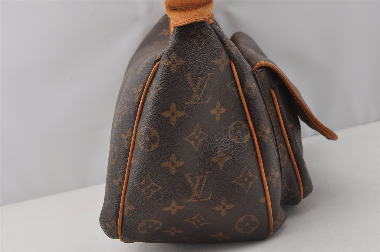 Authentic Louis Vuitton Monogram Tikal GM Shoulder Bag M40077 LV 7327I