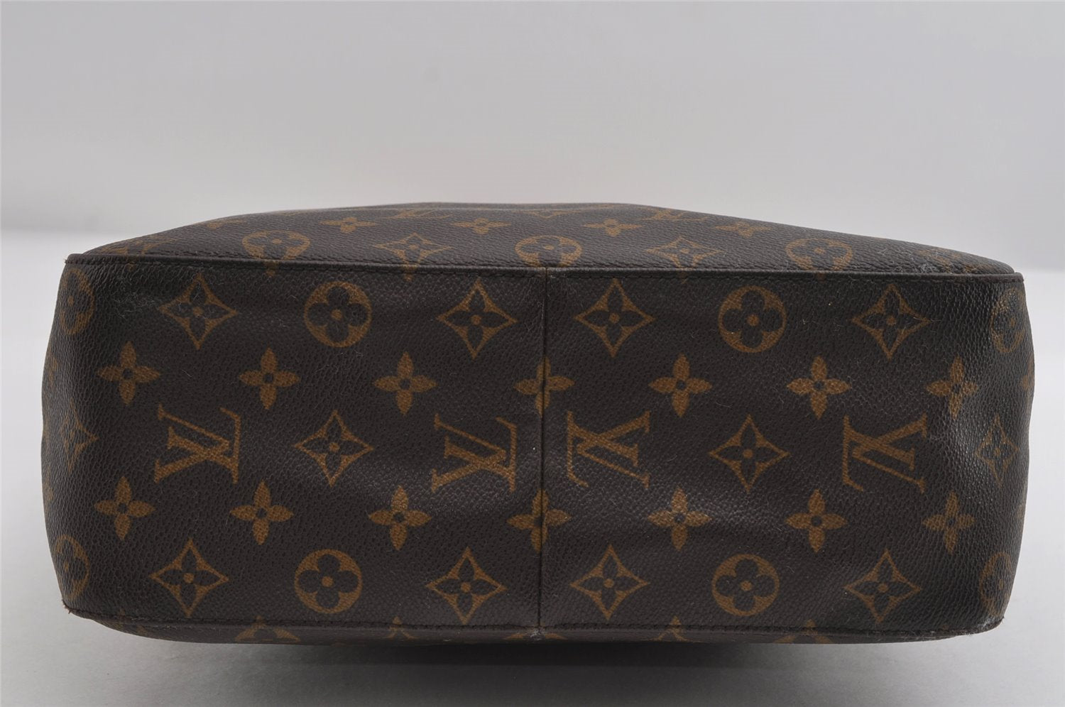 Authentic Louis Vuitton Monogram Looping GM Shoulder Bag M51145 LV 7354I