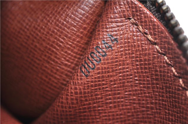 Authentic Louis Vuitton Monogram Papillon 28 Hand Bag LV 7362E