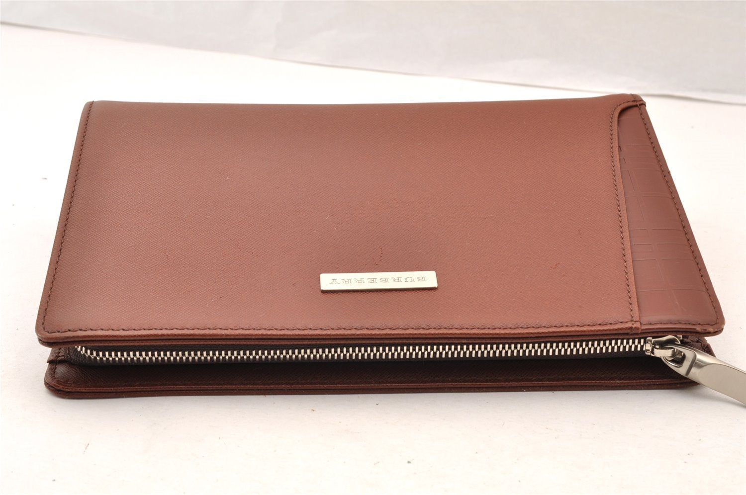 Authentic BURBERRY Vintage Leather Clutch Hand Bag Purse Brown 7365I