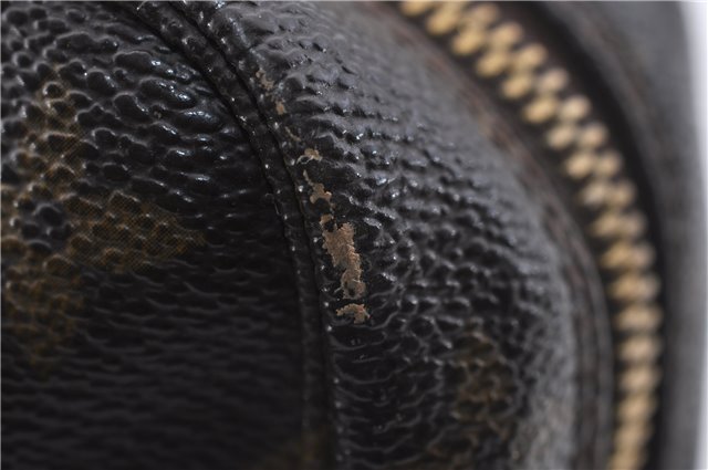 Auth Louis Vuitton Monogram Trousse Toilette 23 Clutch Hand Bag M47524 LV 7389D