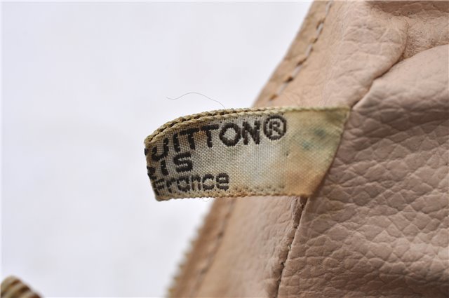 Auth Louis Vuitton Monogram Trousse Toilette 23 Clutch Hand Bag M47524 LV 7389D