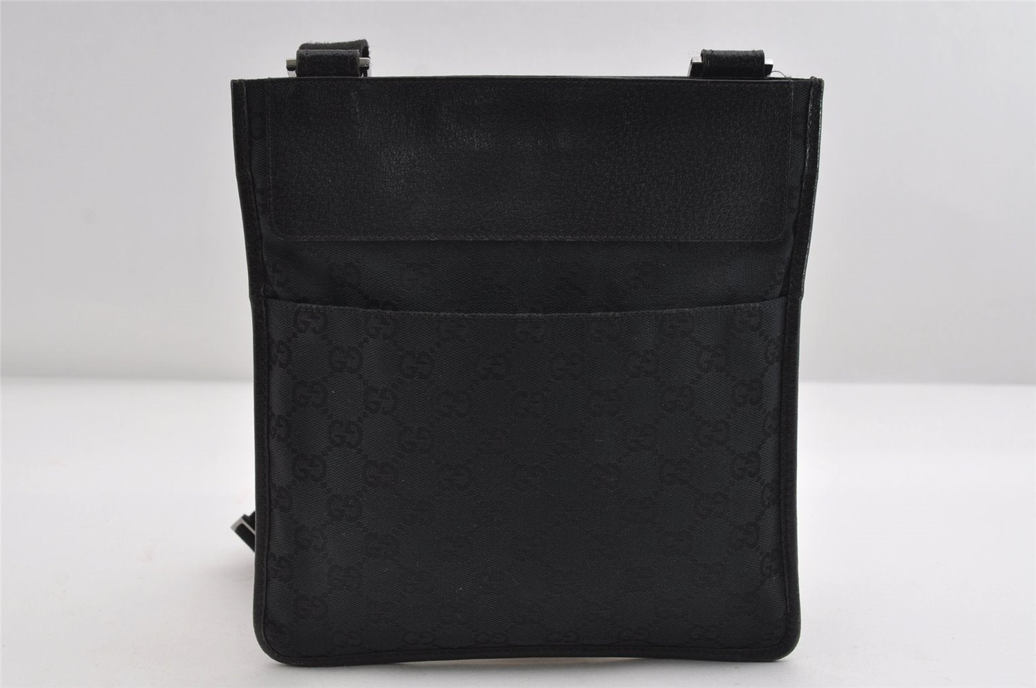 Authentic GUCCI Shoulder Cross Body Bag GG Canvas Leather 27639 Black 7392I