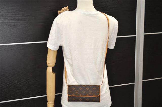 Authentic Louis Vuitton Monogram Pochette Twin PM Shoulder Bag M51854 LV 7413E