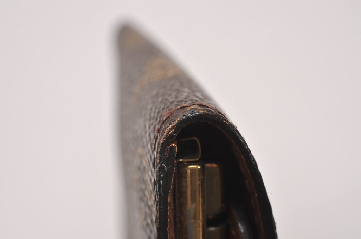 Authentic Louis Vuitton Monogram Multicles 6 Six Hooks Key Case M62630 LV 7431I