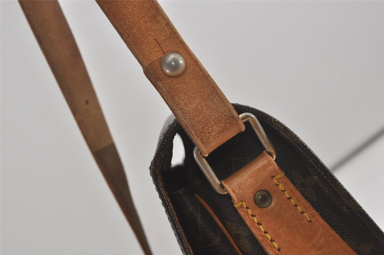 Authentic Louis Vuitton Monogram Cartouchiere GM Shoulder Bag Old Model 7463I