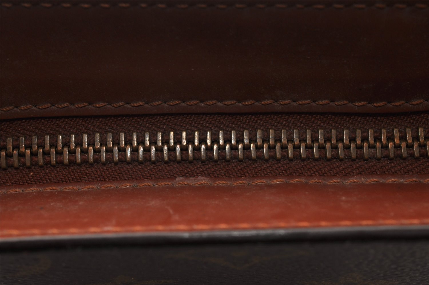 Authentic Louis Vuitton Monogram Pochette Homme Clutch Hand Bag M51795 LV 7516I