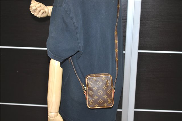 Auth LOUIS VUITTON Monogram Mini Poche Danube Shoulder Cross Bag M45268 LV 7524C