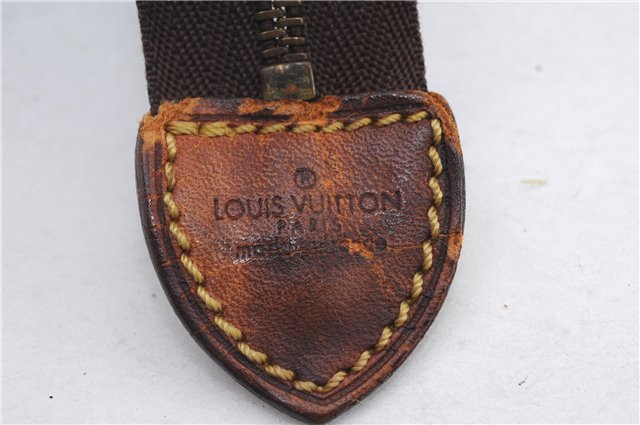 Auth LOUIS VUITTON Monogram Poche Toilette 15 Cosmetics Pouch M47546 LV 7537C
