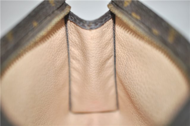 Auth LOUIS VUITTON Monogram Poche Toilette 15 Cosmetics Pouch M47546 LV 7537C