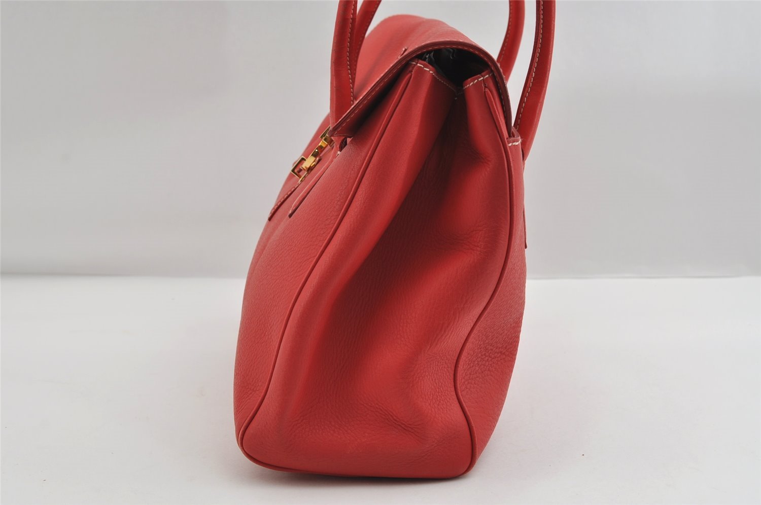 Authentic Salvatore Ferragamo Gancini Leather Shoulder Hand Bag Red 7594I