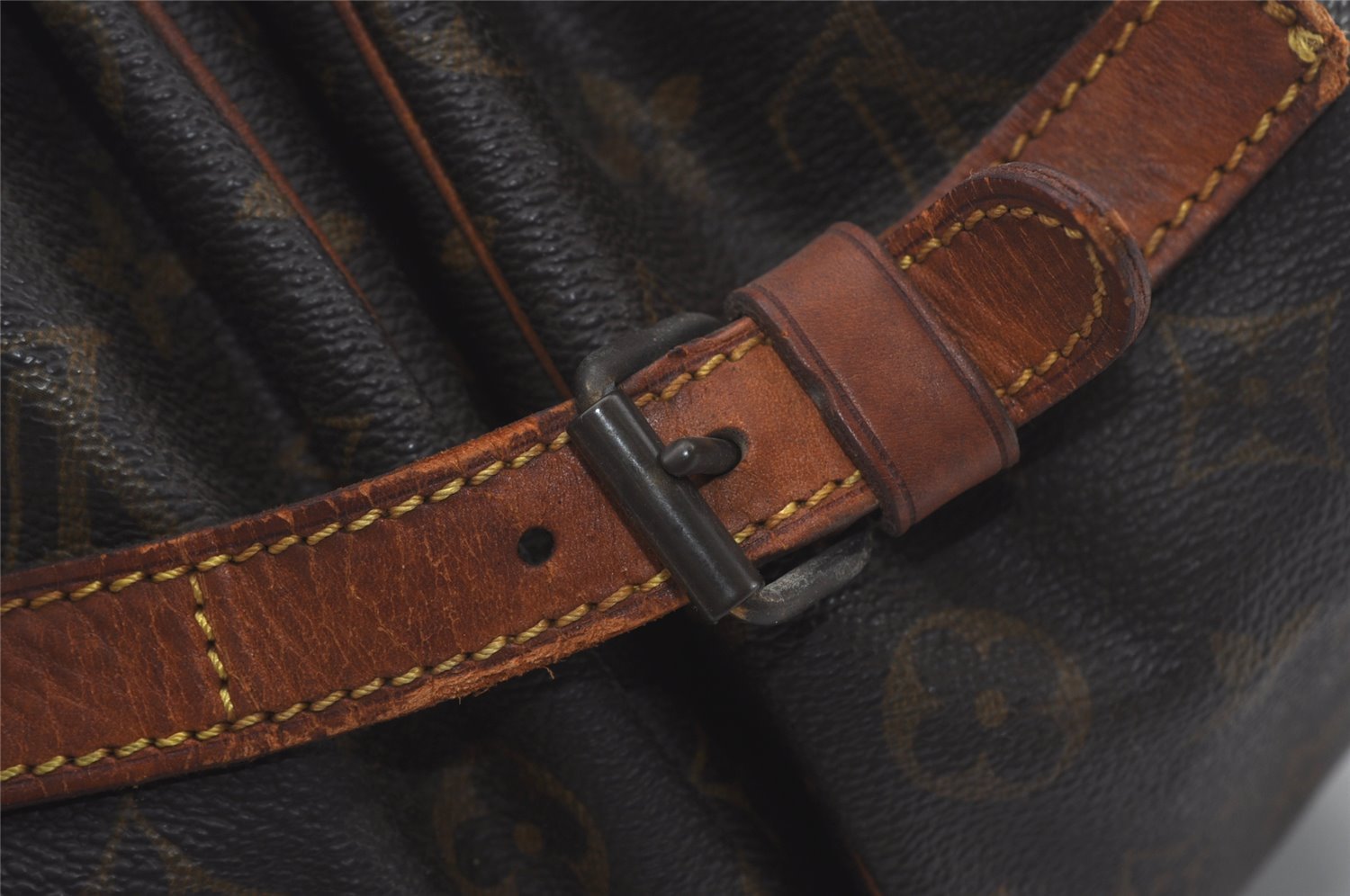 Authentic Louis Vuitton Monogram Saumur 35 Shoulder Cross Bag M42254 LV 7598I