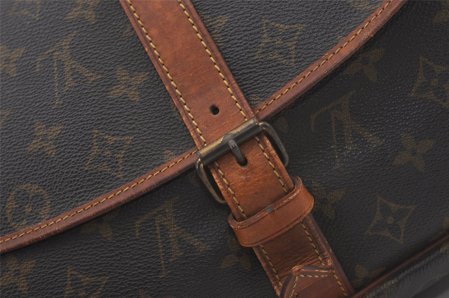 Authentic Louis Vuitton Monogram Saumur 35 Shoulder Cross Bag M42254 LV 7598I