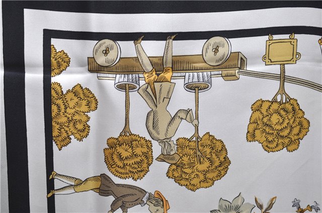 Authentic HERMES Carre 90 Scarf 