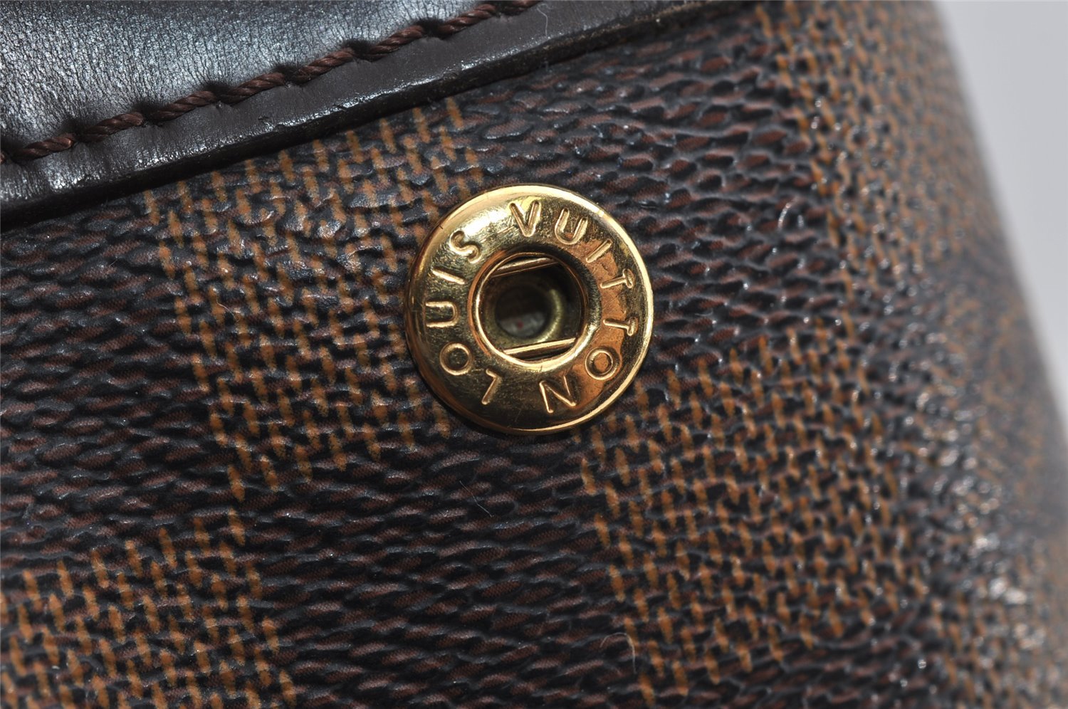 Authentic Louis Vuitton Damier Hampstead MM Shoulder Tote Bag N51204 LV 7627I