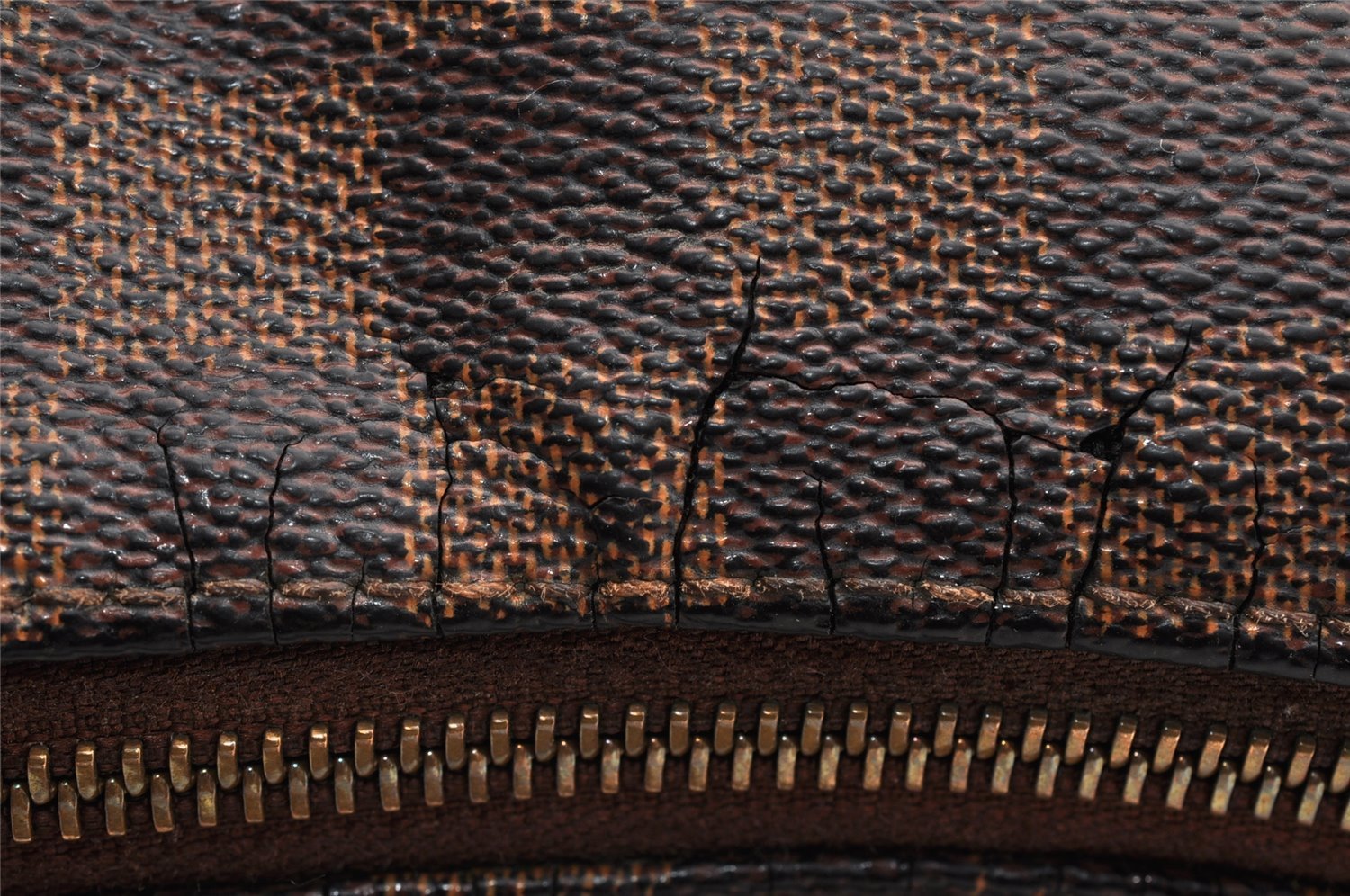 Authentic Louis Vuitton Damier Bloomsbury PM Shoulder Bag N42251 Junk LV 7638I