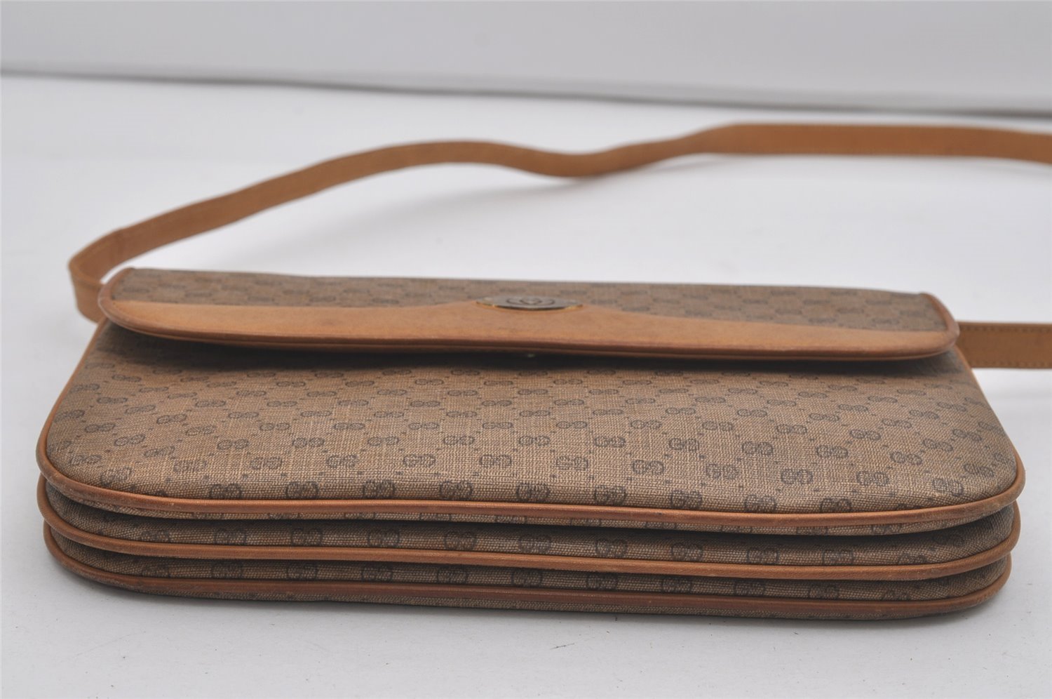 Authentic GUCCI Micro GG PVC Leather Shoulder Cross Body Bag Purse Brown 7652I