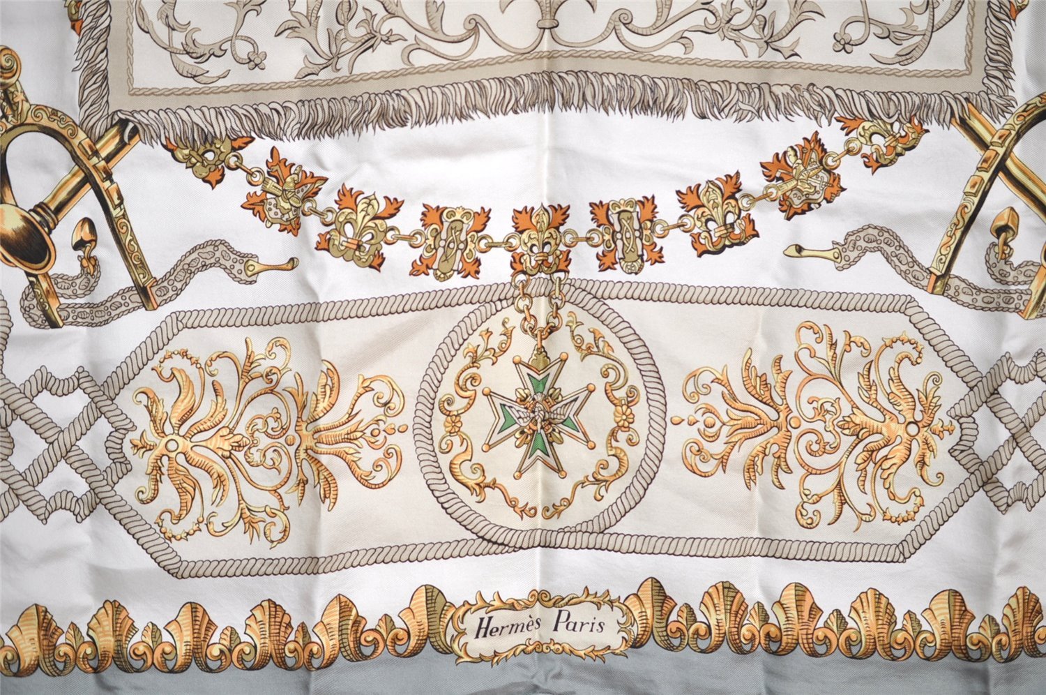 Authentic HERMES Carre 90 Scarf 