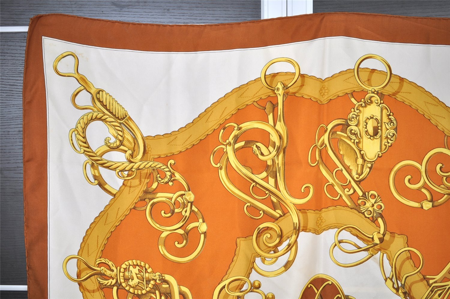 Authentic HERMES Carre 90 Scarf 