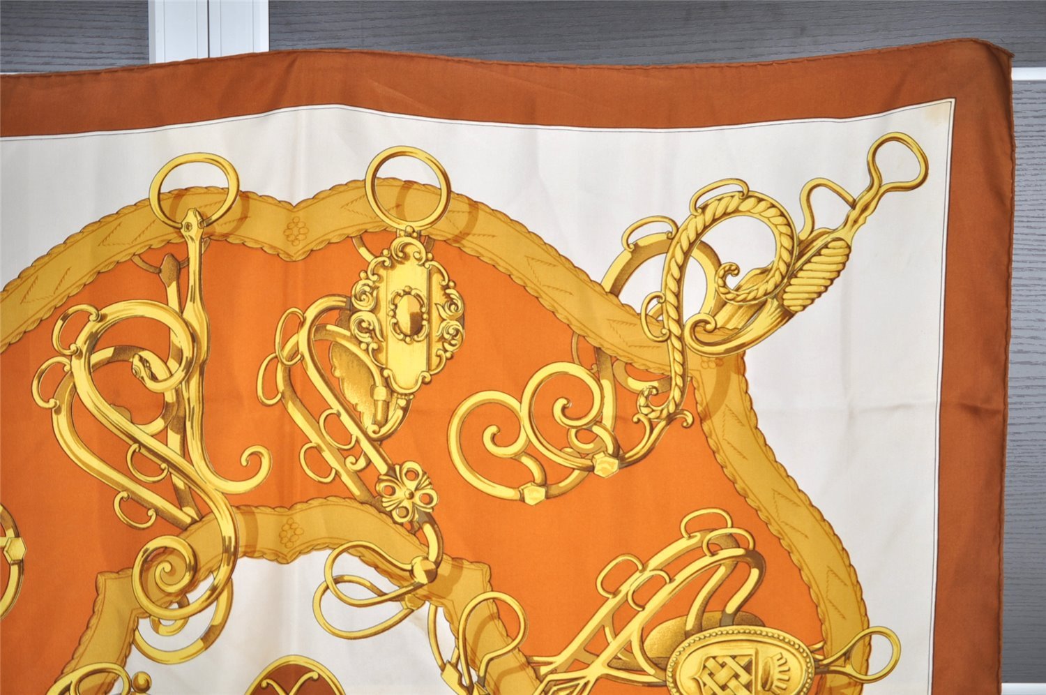 Authentic HERMES Carre 90 Scarf 