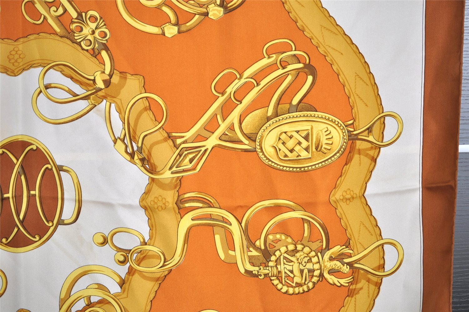 Authentic HERMES Carre 90 Scarf 