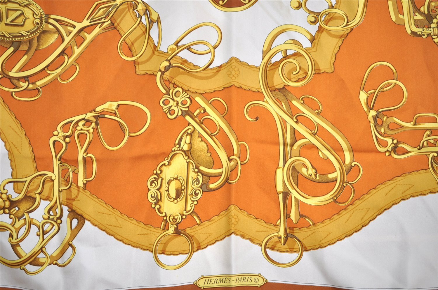 Authentic HERMES Carre 90 Scarf 