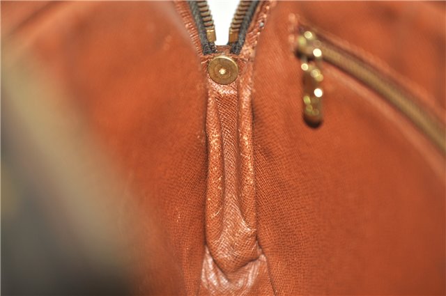 Auth LOUIS VUITTON Monogram Marly Dragonne GM Clutch Hand Bag M51825 LV 7673C