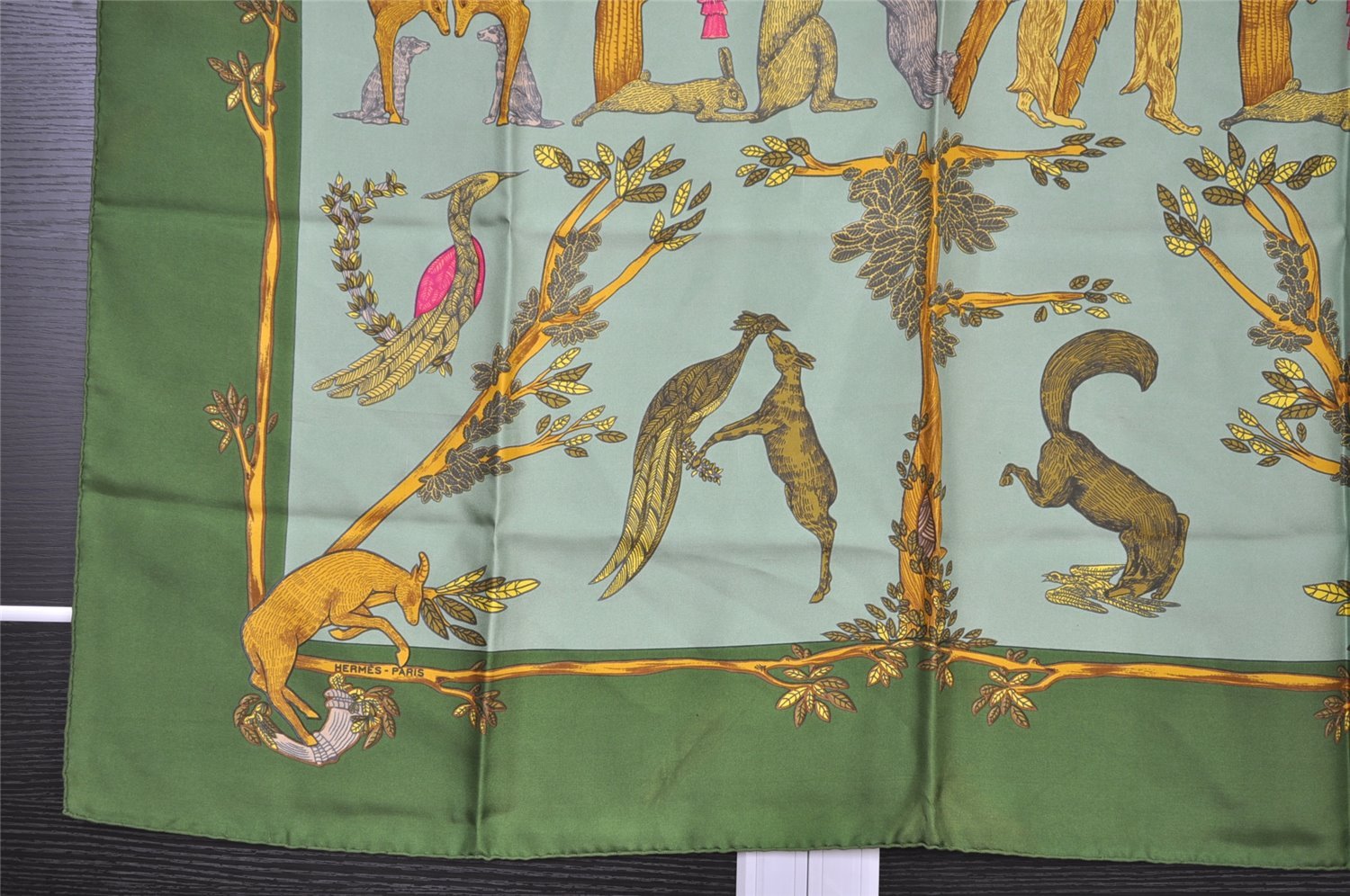 Authentic HERMES Carre 90 Scarf 