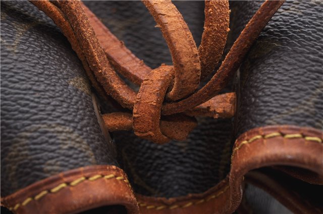 Authentic LOUIS VUITTON Monogram Noe Shoulder Bag M42224 LV 7679C