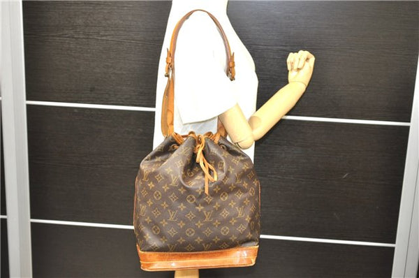 Authentic LOUIS VUITTON Monogram Noe Shoulder Bag M42224 LV 7679C