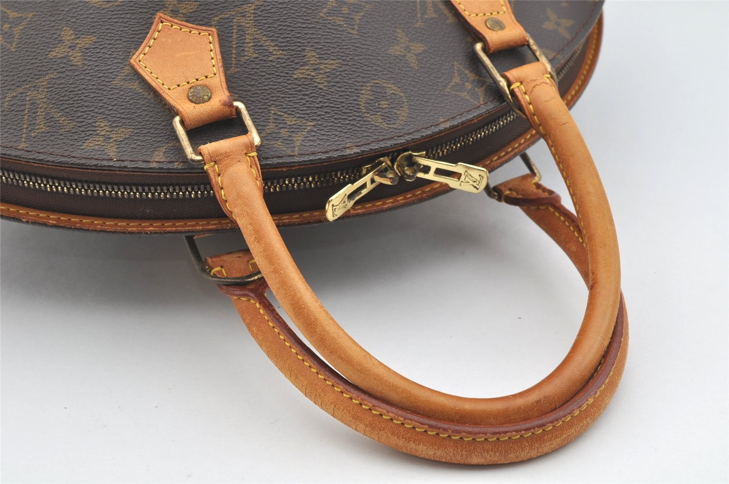 Authentic Louis Vuitton Monogram Ellipse MM Hand Bag M51126 LV 7679I