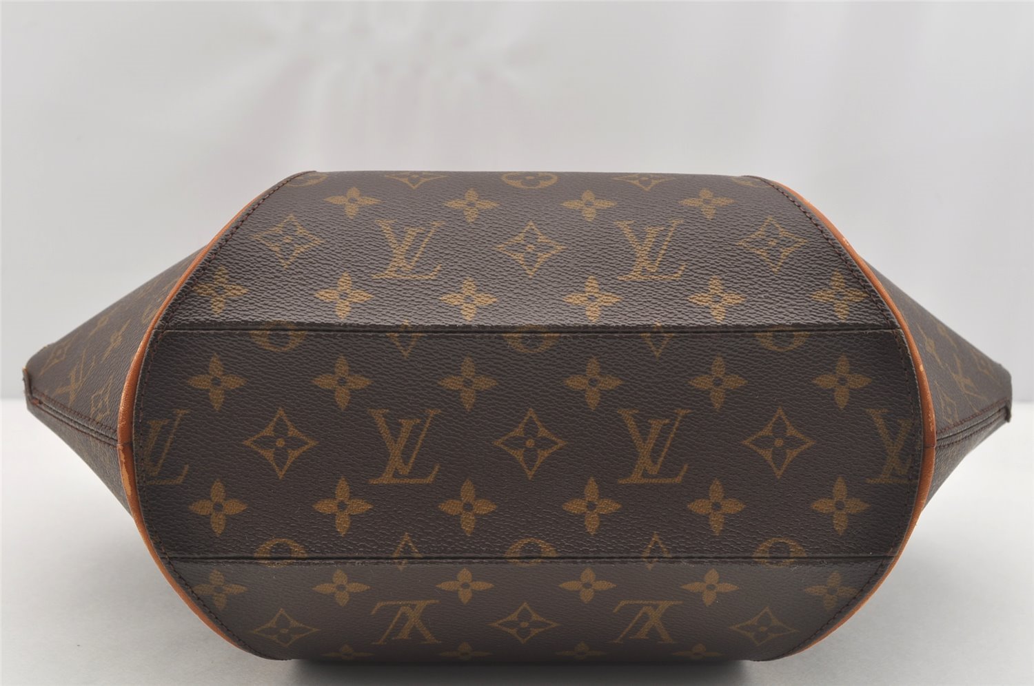 Authentic Louis Vuitton Monogram Ellipse MM Hand Bag M51126 LV 7679I
