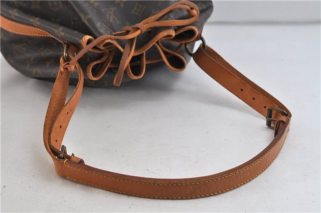 Authentic LOUIS VUITTON Monogram Noe Shoulder Bag M42224 LV 7687C