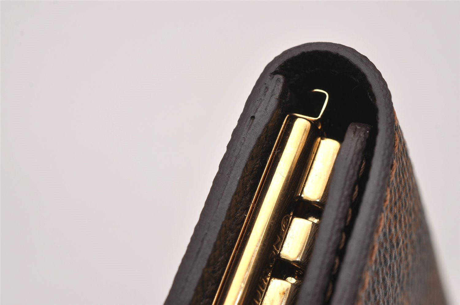 Authentic Louis Vuitton Damier Multicles 4 Key Case Holder N62631 LV 7696I