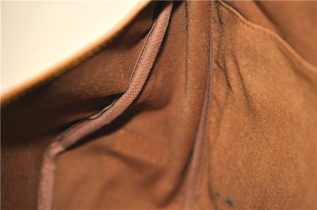 Auth LOUIS VUITTON Monogram Saumur 35 Shoulder Cross Body Bag M42254 LV 7702C