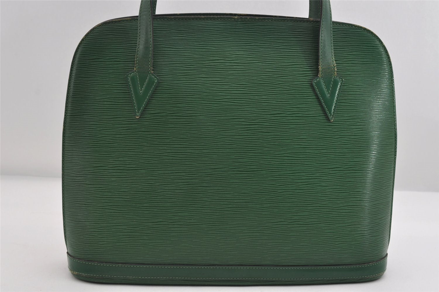 Authentic Louis Vuitton Epi Lussac Shoulder Tote Bag Green M52284 LV 7702I