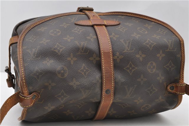 Auth LOUIS VUITTON Monogram Saumur 30 Shoulder Cross Body Bag M42256 LV 7708C