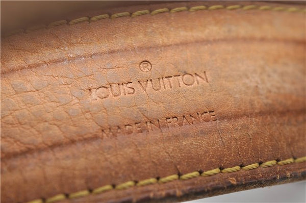 Auth LOUIS VUITTON Monogram Saumur 30 Shoulder Cross Body Bag M42256 LV 7708C