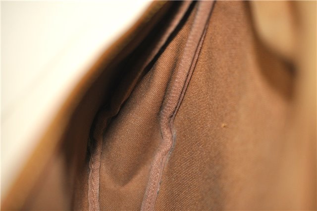 Auth LOUIS VUITTON Monogram Saumur 30 Shoulder Cross Body Bag M42256 LV 7708C