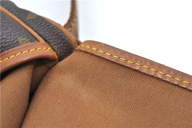 Auth LOUIS VUITTON Monogram Saumur 30 Shoulder Cross Body Bag M42256 LV 7708C