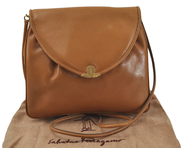 Authentic Ferragamo Vintage Leather Shoulder Cross Body Bag Purse Brown 7710D