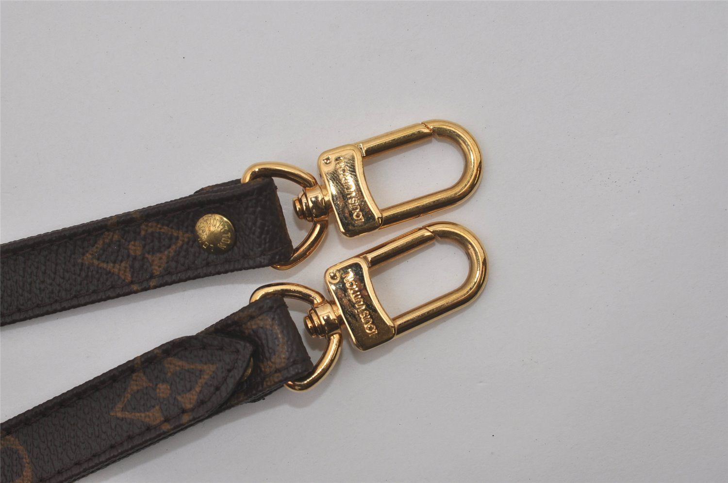 Authentic Louis Vuitton Monogram Shoulder Strap 40-46.9