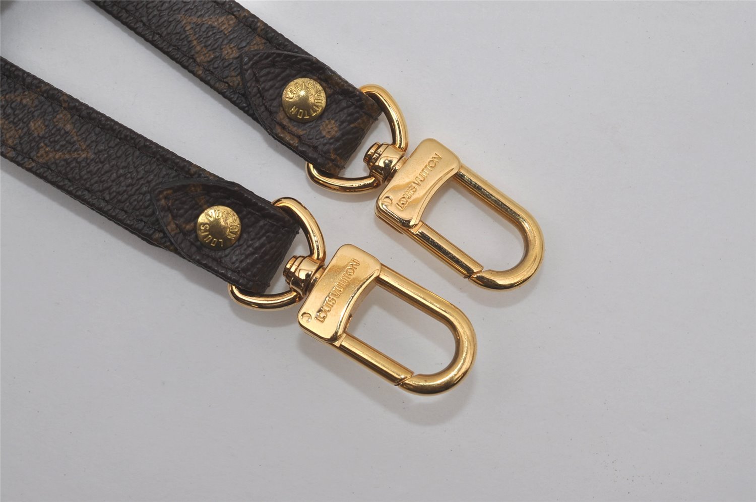 Authentic Louis Vuitton Monogram Shoulder Strap 40-46.9