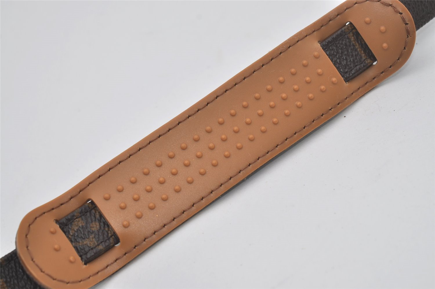 Authentic Louis Vuitton Monogram Shoulder Strap 40-46.9