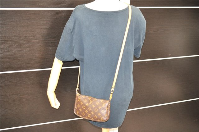 Auth LOUIS VUITTON Monogram Pochette Accessoires Shoulder Cross Body Pouch 7795C