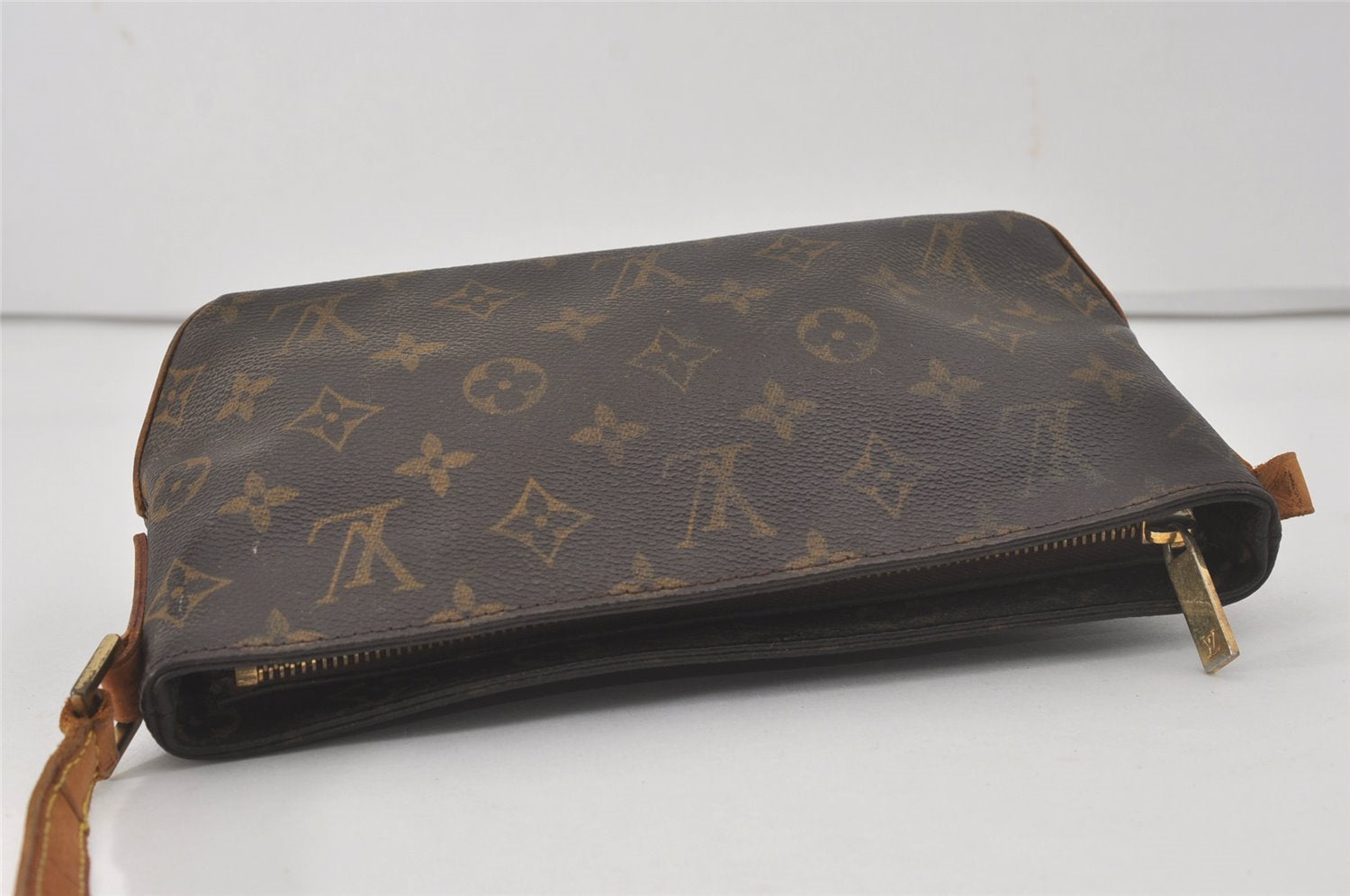 Authentic Louis Vuitton Monogram Trotteur Shoulder Cross Bag M51240 Junk 7806I