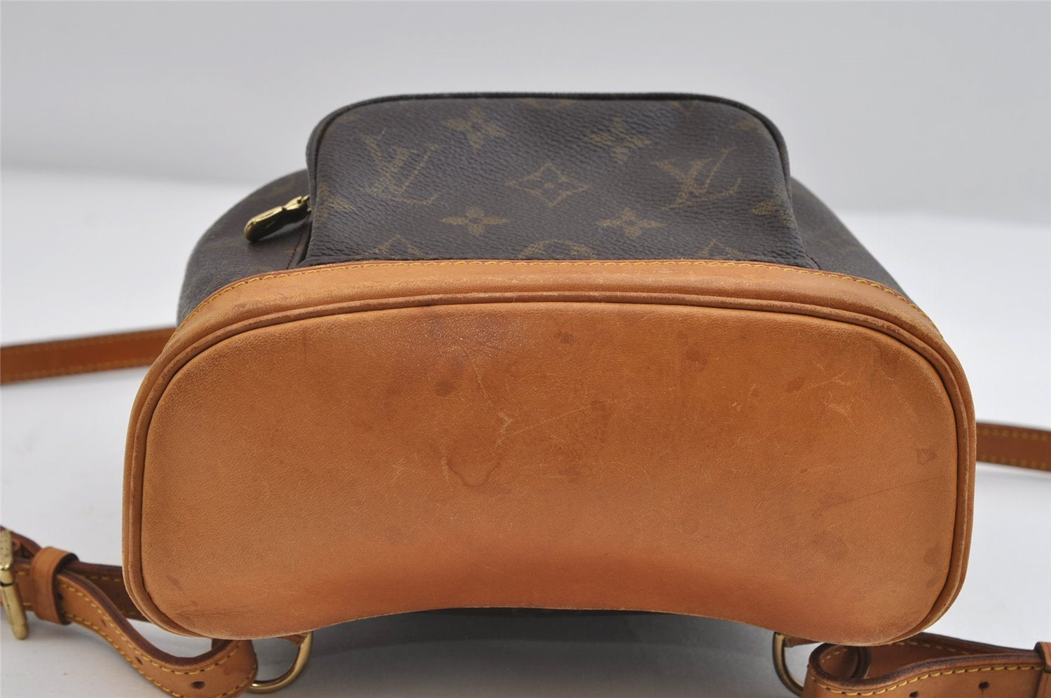 Authentic Louis Vuitton Monogram Montsouris PM Backpack M51137 LV 7821I