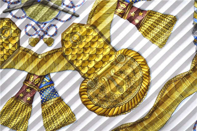 Authentic HERMES Pleats Scarf 