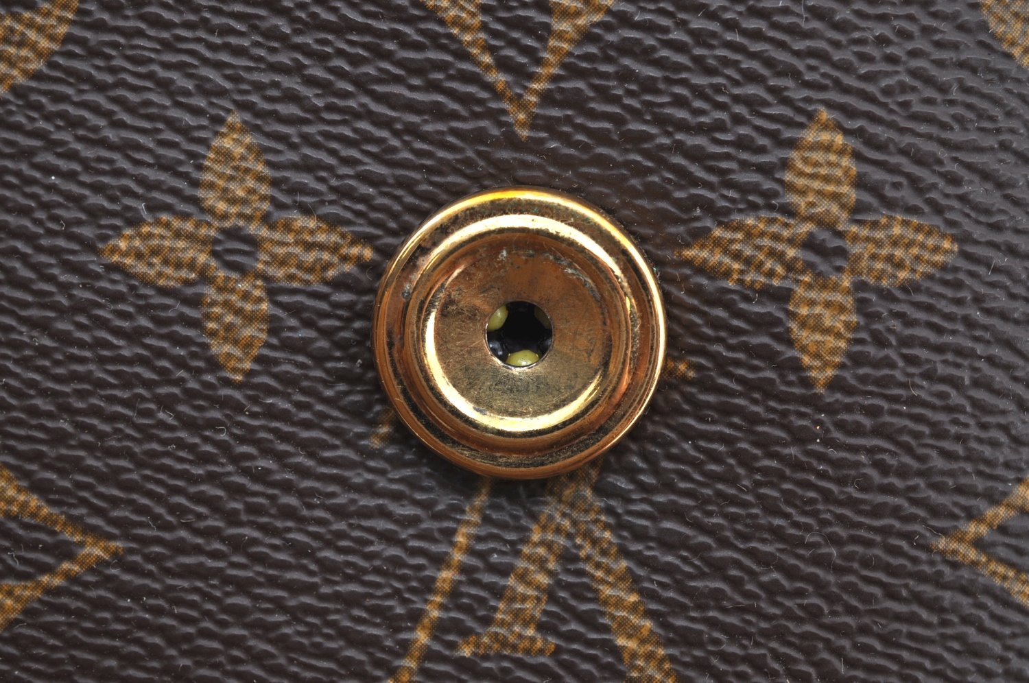 Authentic Louis Vuitton Monogram Saint Cloud GM M51242 Shoulder Cross Bag 7839F